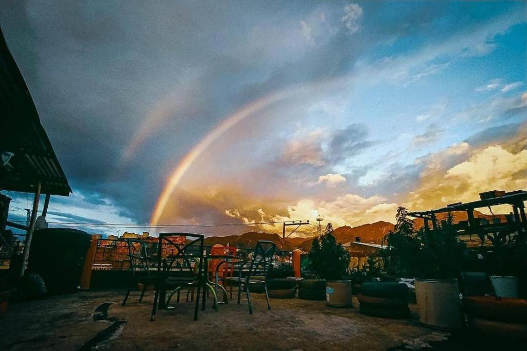 La Tremenda Casa Hotel Богота Екстериор снимка